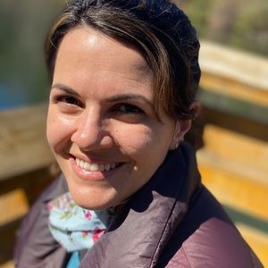 Meet your Posher, Lacey